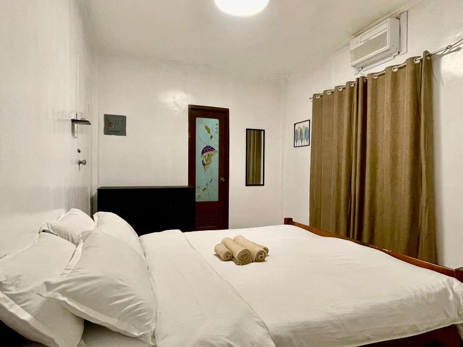 Trail Inn Puerto Princesa Ngoại thất bức ảnh